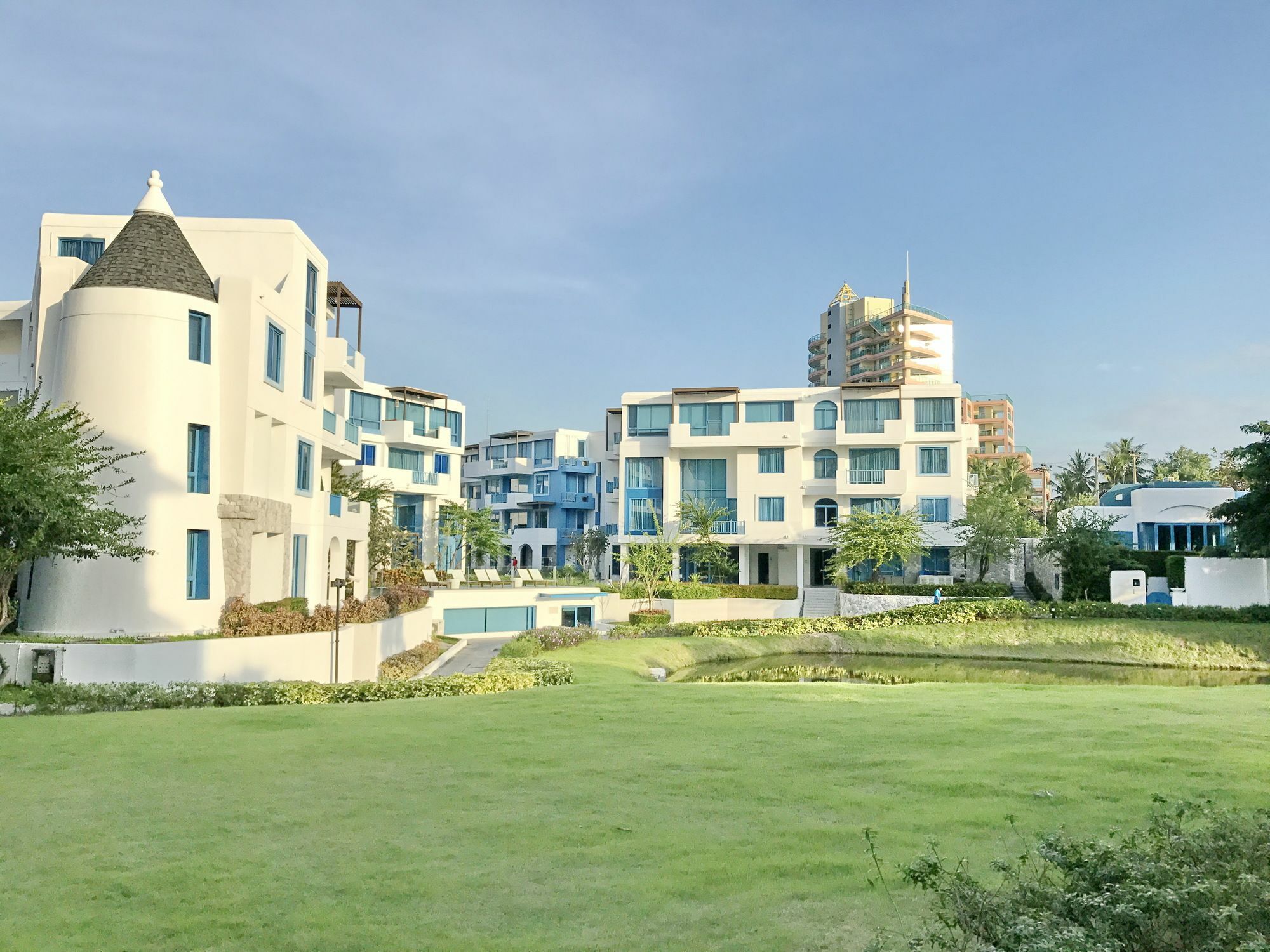 The Crest Santora Hua-Hin HHQ Exterior foto